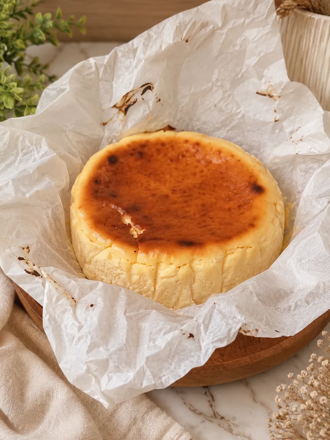 Aleyra Bakehouse whole cheesecake